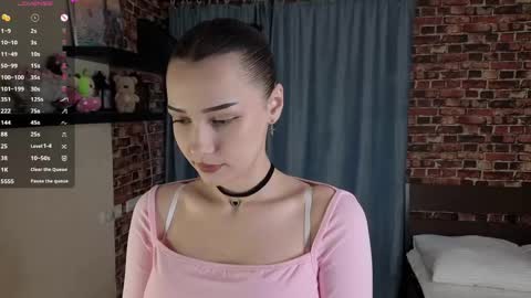 Snapshot of six6seven chatting on 03/29/26, 12:05 Lilly online show from 03/29/26, 12:05