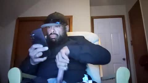 Snapshot of six_23 chatting on 09/27/25, 02:05 Sixxx online show from 09/27/25, 02:05