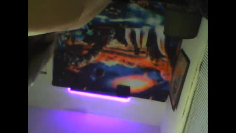 Snapshot of six_will_do chatting on 12/04/24, 08:56 Jimmy B online show from 12/04/24, 08:56