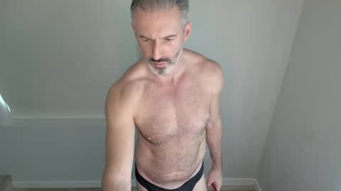 Snapshot of sixsevensixte3n chatting on 04/08/26, 10:10 SixSevenSixteen online show from 04/08/26, 10:10