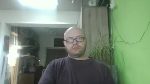 Snapshot of sixten113 chatting on 03/23/26, 07:12 sixten113 online show from 03/23/26, 07:12