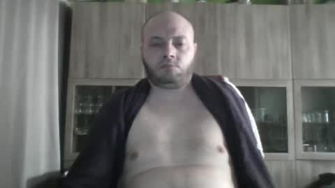 Snapshot of sixten113 chatting on 04/01/26, 12:28 sixten113 online show from 04/01/26, 12:28