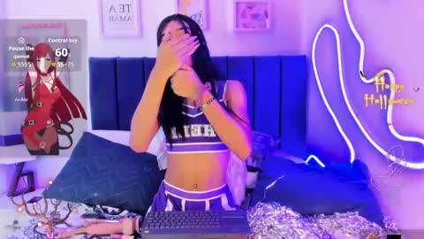 sixtrippp online show from 10/22/25, 07:57