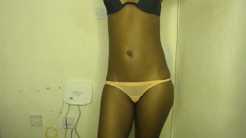 sizzly_ass online show from 03/11/26, 12:33