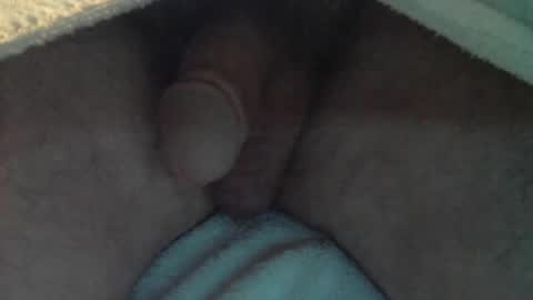 Snapshot of sjim368 chatting on 01/12/26, 03:17 sjim368 online show from 01/12/26, 03:17