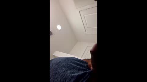 sjtea1717 online show from 03/26/26, 06:08