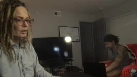 skarfos_babes online show from 12/08/24, 12:07