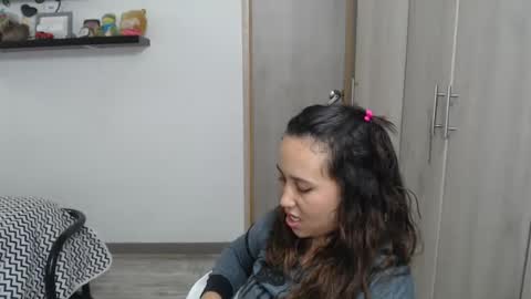 Snapshot of skarlet_adams chatting on 01/10/25, 10:57 Alice online show from 01/10/25, 10:57