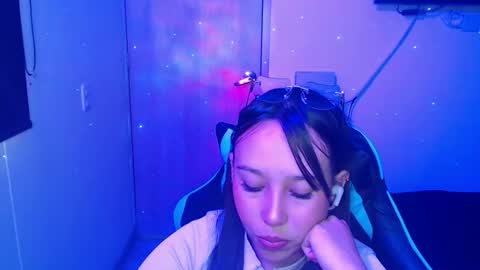 Snapshot of skarlet_adams chatting on 02/17/26, 08:37 Alice online show from 02/17/26, 08:37