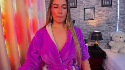 Snapshot of skarleth__rose chatting on 04/02/26, 08:17 Skarleth online show from 04/02/26, 08:17