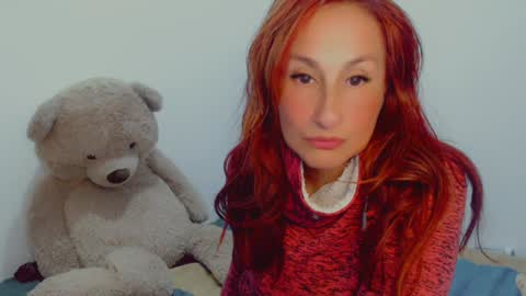 Arlett online show from 12/30/24, 10:23