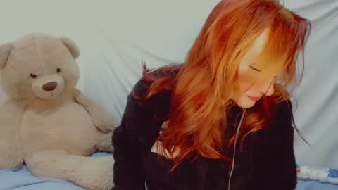 Arlett online show from 02/11/25, 04:44