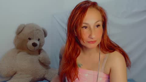 Arlett online show from 02/18/25, 01:10