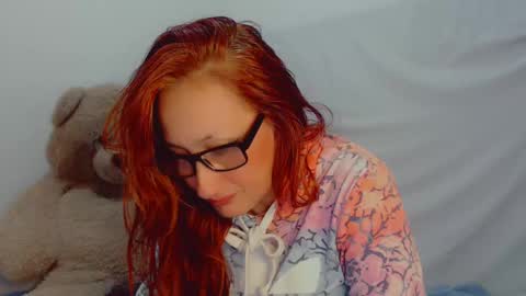 Arlett online show from 02/18/25, 04:37