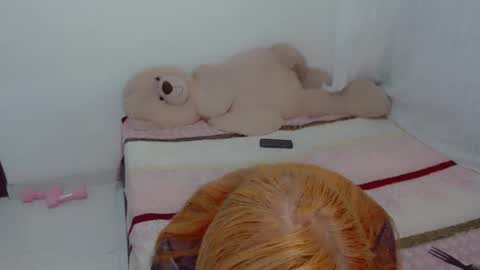 Arlett online show from 11/28/25, 12:57