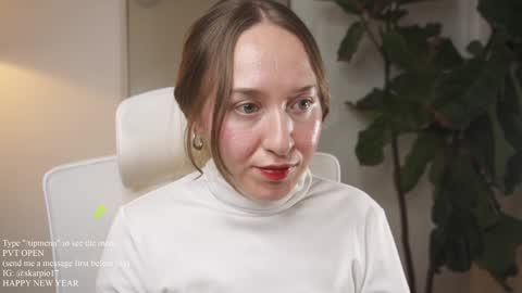 Im Scarlett  ONLINE  5pm-10pm NYC time  online show from 01/10/25, 07:54