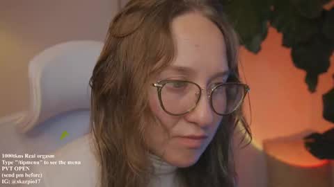 Im Scarlett  ONLINE  5pm-10pm NYC time  online show from 11/11/25, 01:27