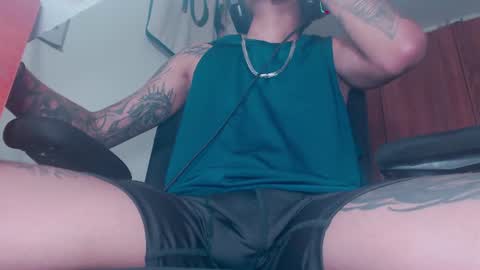 Snapshot of skateboy444 chatting on 07/02/26, 05:46 king online show from 07/02/26, 05:46