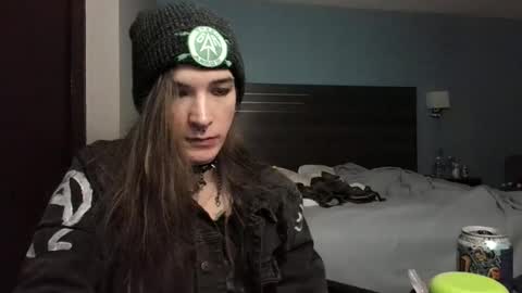 Snapshot of skater_1026 chatting on 12/16/25, 08:41 skater1026 OF online show from 12/16/25, 08:41