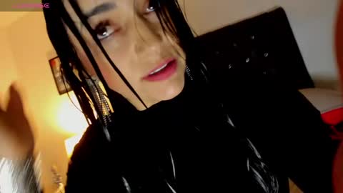 Snapshot of skay_hot chatting on 12/30/24, 03:14 Skay online show from 12/30/24, 03:14