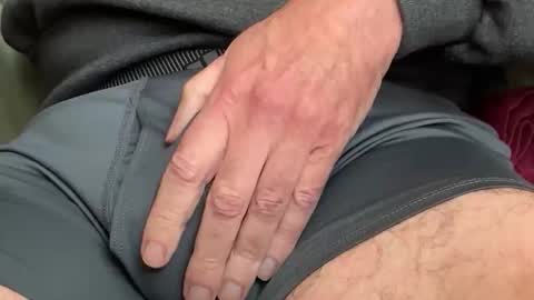 skeet46 online show from 11/26/25, 02:51