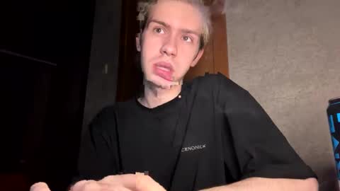 Snapshot of skibatryanka chatting on 02/08/26, 06:33 SKIBA online show from 02/08/26, 06:33