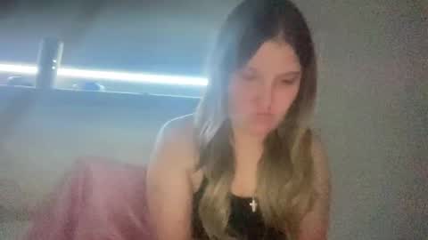 Snapshot of skiimaskabby chatting on 03/06/26, 11:17 skiimaskabby online show from 03/06/26, 11:17