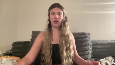 Snapshot of skiimaskabby chatting on 04/03/26, 02:20 skiimaskabby online show from 04/03/26, 02:20