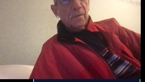 Snapshot of skima48 chatting on 11/16/25, 07:14 skima48 online show from 11/16/25, 07:14