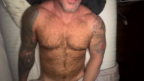 Snapshot of skimaskedbeef chatting on 12/23/24, 09:38 BEEF online show from 12/23/24, 09:38