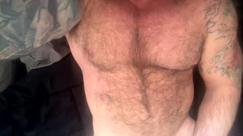 Snapshot of skimaskedbeef chatting on 03/22/26, 06:55 BEEF online show from 03/22/26, 06:55