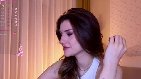 Snapshot of skinny_alice chatting on 01/23/25, 01:19 Alice GMT 2 Mon Tues Thur Fri Sun 0300am-0900am online show from 01/23/25, 01:19