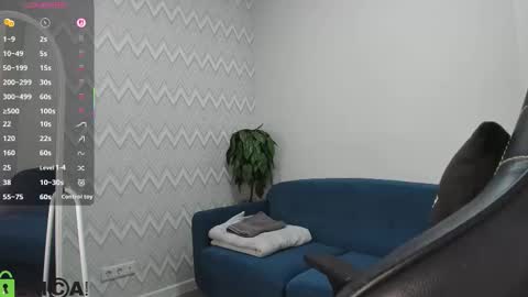 Snapshot of skinny_alice chatting on 10/26/25, 01:22 Alice GMT 2 Mon Tues Thur Fri Sun 0300am-0900am online show from 10/26/25, 01:22