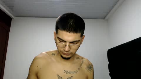 Snapshot of skinny_badboy chatting on 07/10/26, 03:00 E R O S online show from 07/10/26, 03:00