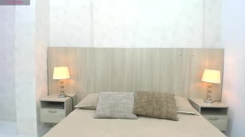 Snapshot of skinny_emily chatting on 03/03/26, 07:42 Emily Rojas online show from 03/03/26, 07:42