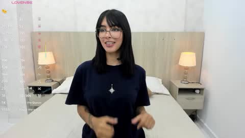 Snapshot of skinny_emily chatting on 03/13/26, 07:31 Emily Rojas online show from 03/13/26, 07:31