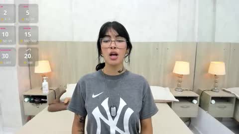 Snapshot of skinny_emily chatting on 03/24/26, 07:52 Emily Rojas online show from 03/24/26, 07:52