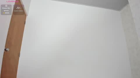 Isabela online show from 03/03/25, 11:33