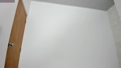 Isabela online show from 03/07/25, 11:29