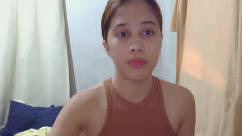 Snapshot of skinny_joy chatting on 02/28/25, 07:26 Joy online show from 02/28/25, 07:26