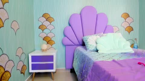   online show from 01/17/25, 01:35