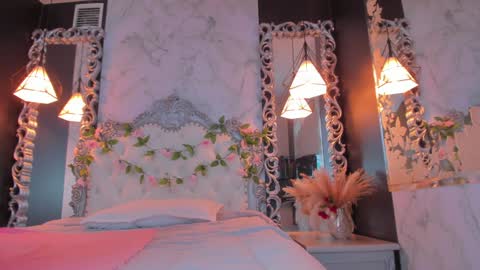   online show from 02/07/25, 01:11