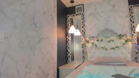   online show from 02/24/25, 10:15