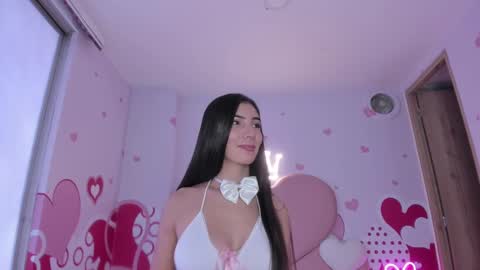   online show from 03/12/25, 04:24