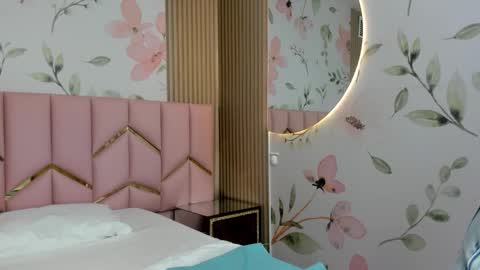   online show from 10/17/25, 10:51