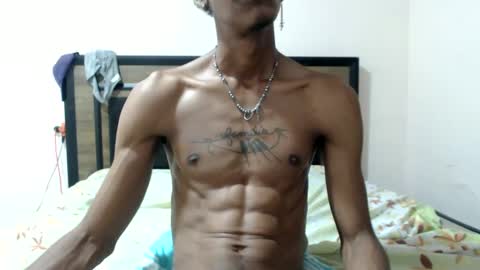 Snapshot of skinny_long_cock chatting on 09/26/25, 07:45 Albert online show from 09/26/25, 07:45