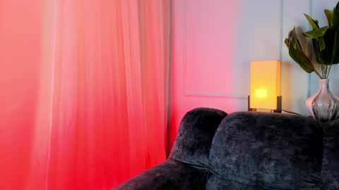 Snapshot of skinny_mac_ chatting on 04/19/26, 06:10 Mac online show from 04/19/26, 06:10