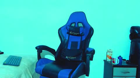 skinny marked online show from 10/31/25, 04:19