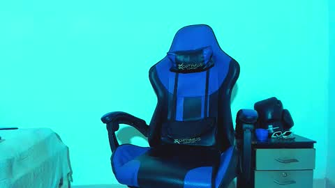 skinny marked online show from 11/10/25, 02:21