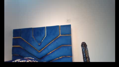 Snapshot of skinnyasssexyboobs chatting on 11/28/25, 08:17 skinnyasssexyboobs online show from 11/28/25, 08:17